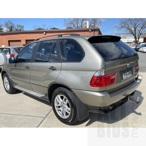 1 2004 BMW X5 3 0i E53 4d Wagon Lot 1300248 CARBIDS