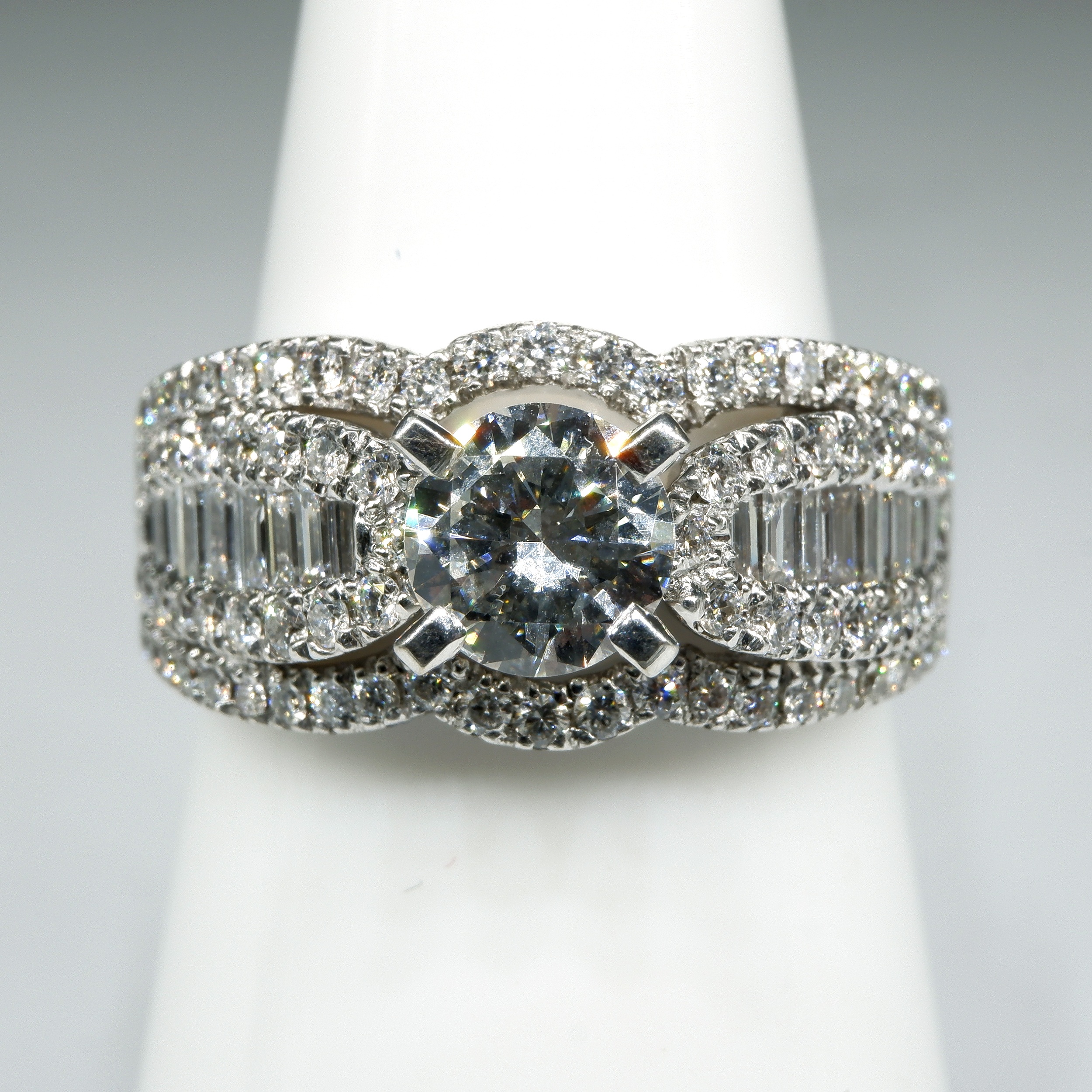 '14ct White Gold Diamond Ring, with at Centre Modern Brilliant Cut Diamond 0.75ct (G/H VS2), 6.9g'