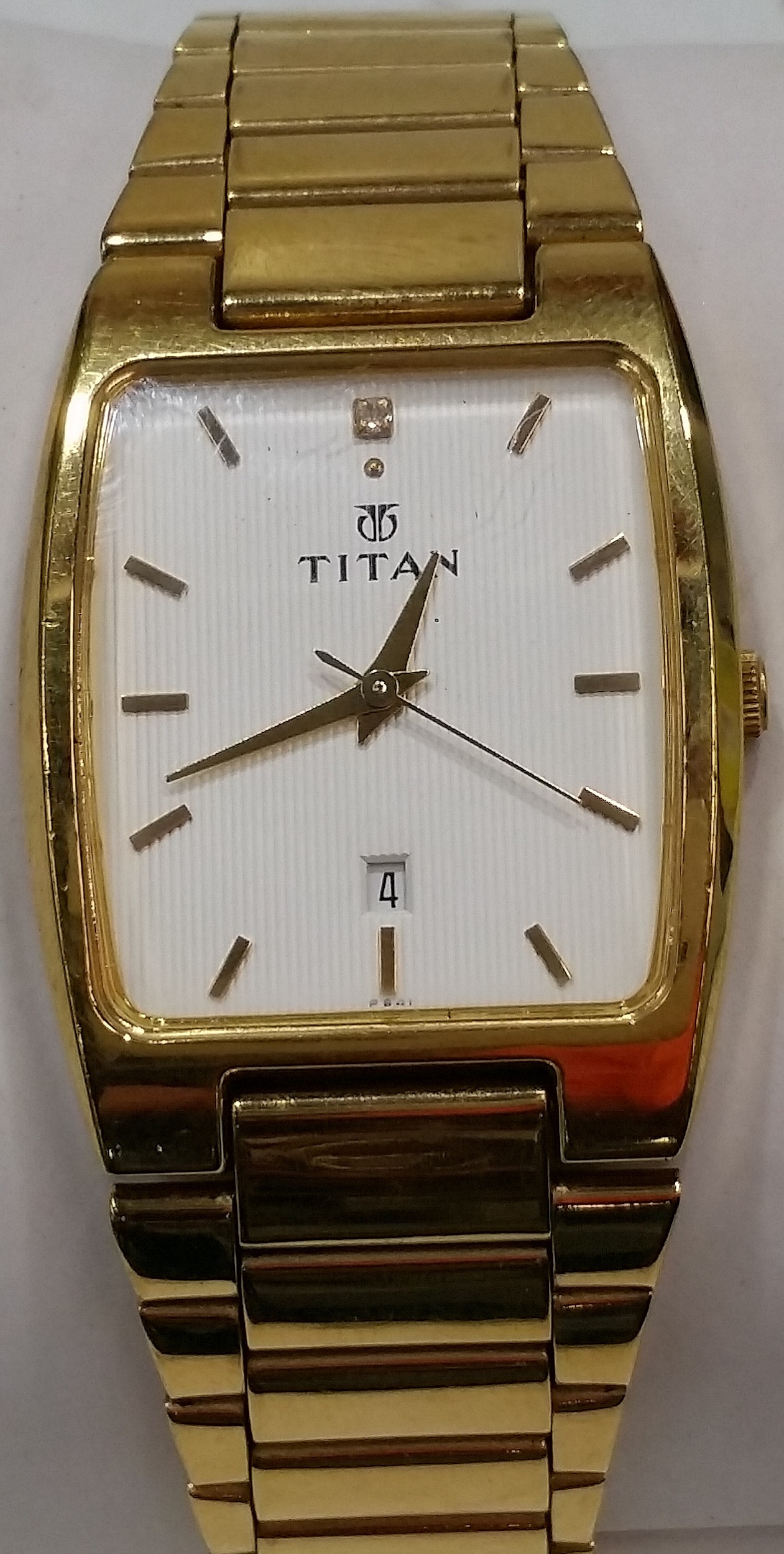 men's analog watch
