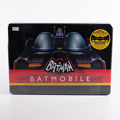Batman Batmobile Collectors Edition, Classic All-Plastic Assembly Model Kit