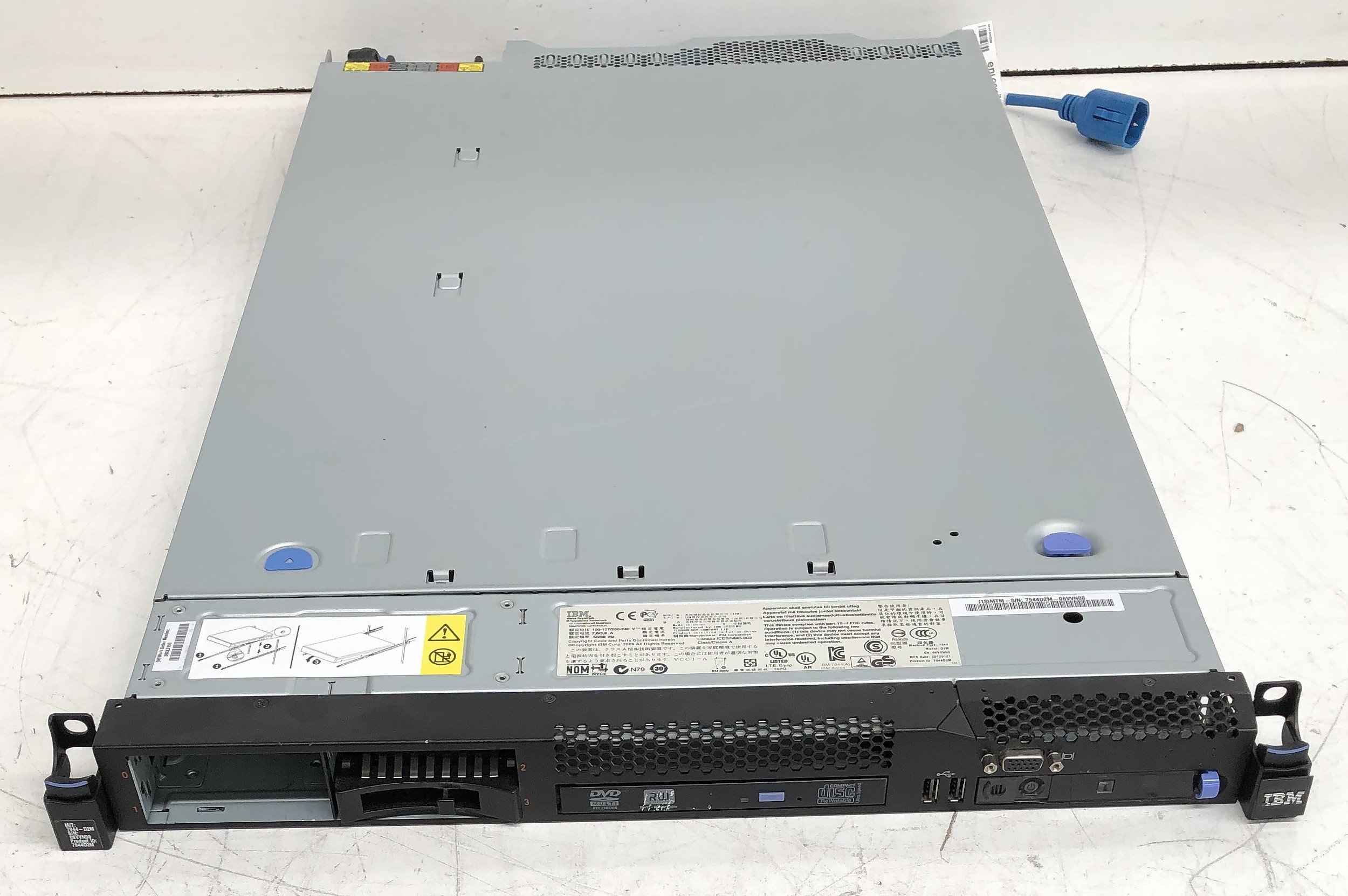 中古 IBM System X3550 M3 7944-PCU Xeon E5630 2.53GHz×2 メモリ 8GB