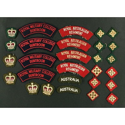Quantity of Cloth Shoulder Titles and Officer Rank Badges