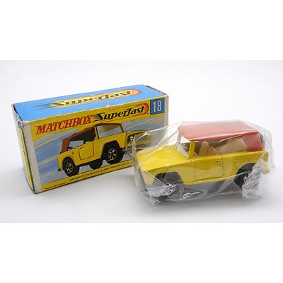 Vintage Matchbox Superfast No 18 'Field Car'