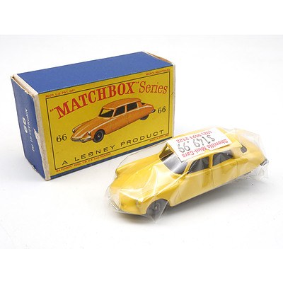 Vintage Lesney Matchbox No 66 - DS 19 Citroen