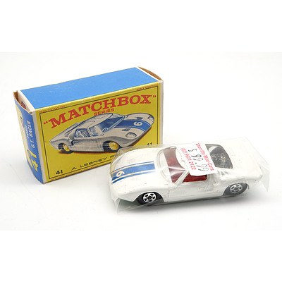 Vintage Lesney Matchbox No 41 - Ford GT Racer