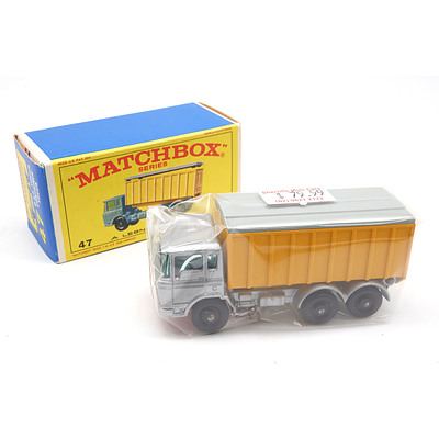 Vintage Lesney Matchbox No 47 - D.A.F. Tipper Container Truck