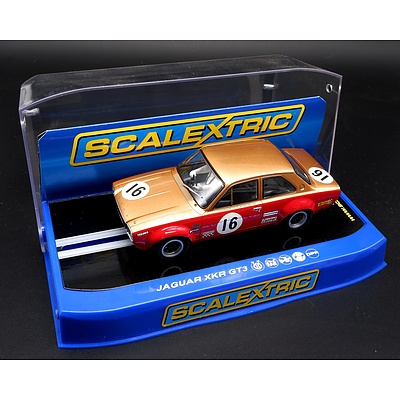 Scalextric, Ford Escort Alan Mann Racing in Wrong Box, 1:32 Scale Model