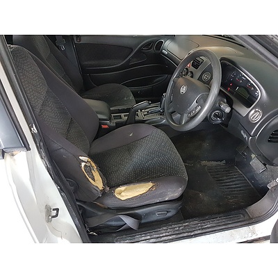 3/2007 Holden Commodore VZ Utility White 3.6L