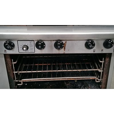 Goldstein Natural Gas Six Burner Cooktop/Oven Combination Unit
