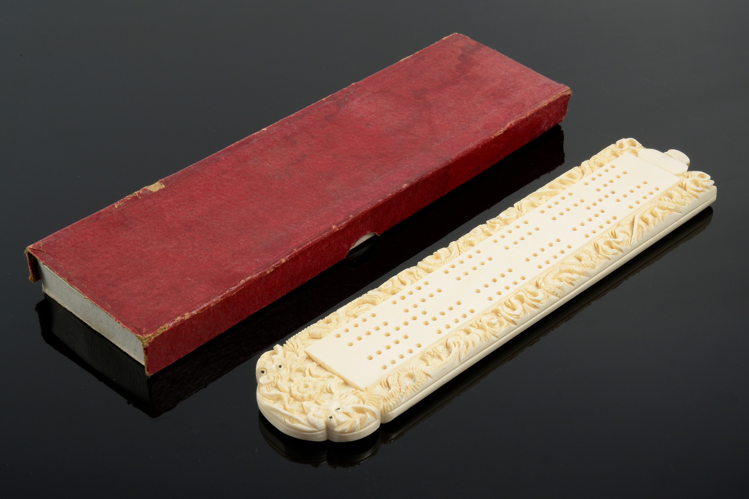 Antique Carved Ivory Cribbage Board Lot 1224302 Allbids