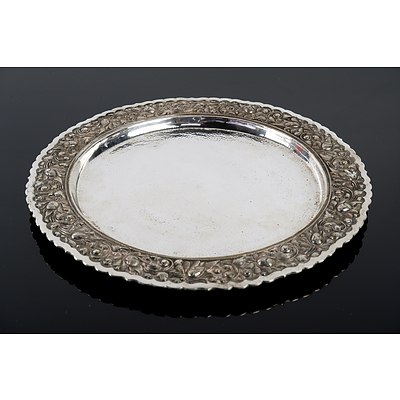 Yogya .800 Silver Tray with Heavily - Lot 1186590 | ALLBIDS