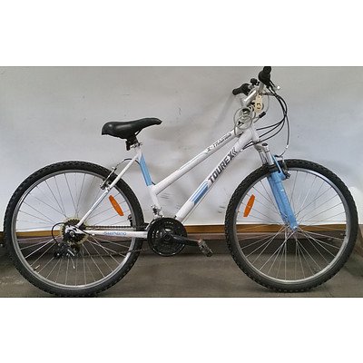 66cm tourex bike