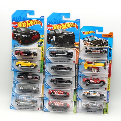 Fifteen Boxed Hot Wheels Model Cars, Including 19 Ford Ranger Raptor, 68 Hemi Barracuda and More