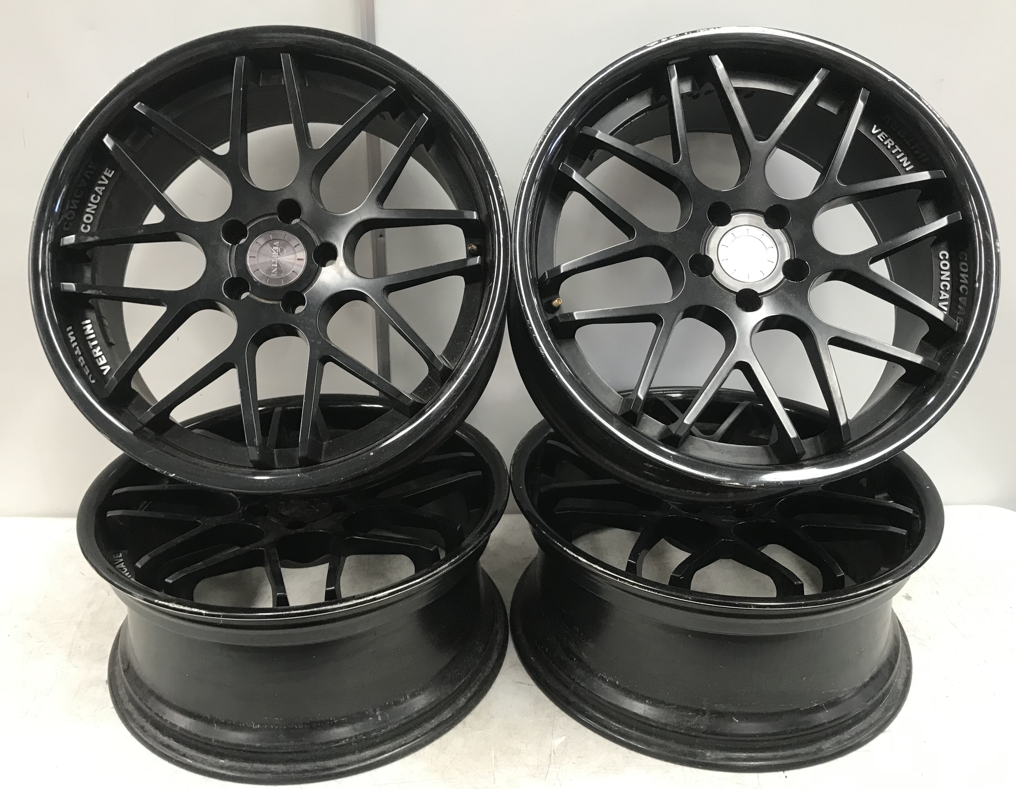 Set Of Black Vertini Magic 20 Inch Concave Rims