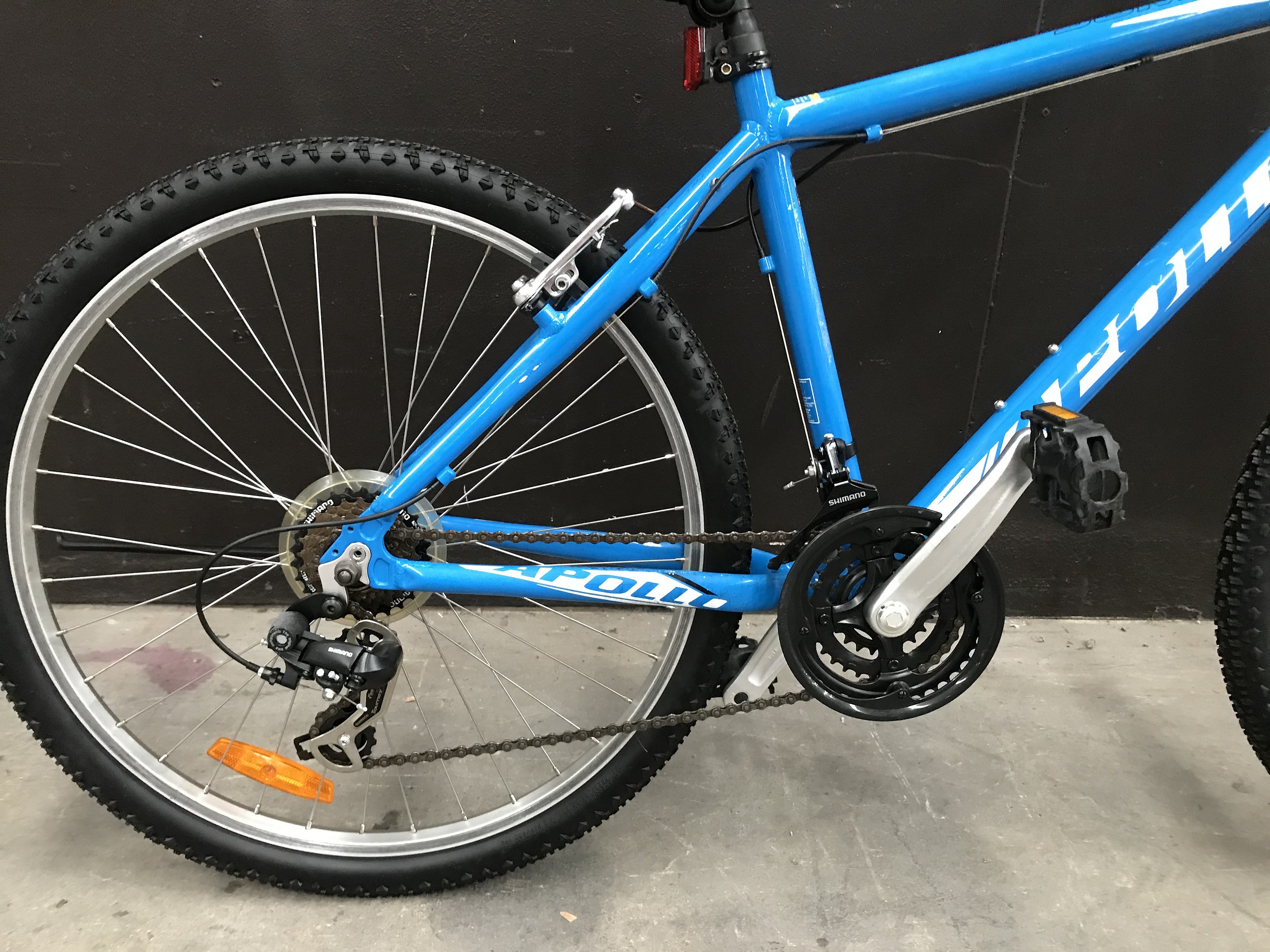 apollo ascent mountain bike