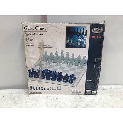 Pavilion Glass Chess Set