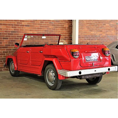 1/1976 Volkswagen Thing / Safari Type 182 Sedan Red 1.6L