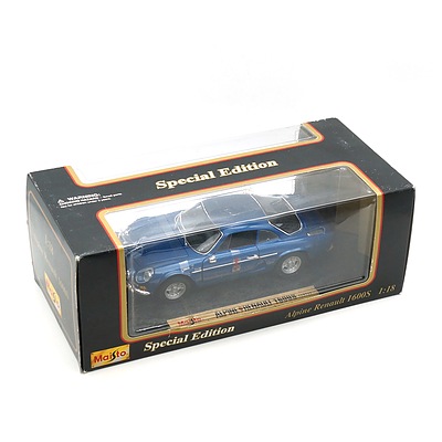 Boxed Maisto Special Edition 1:18 Alpine Renault 1600S
