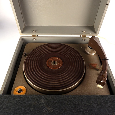 Vintage HMV Portable Record Player - Lot 1229312 | ALLBIDS