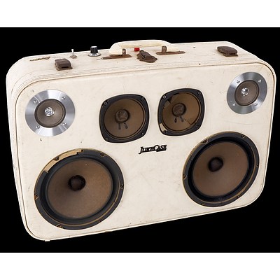 Avion Jukecase Portable Suitcase Amplifier