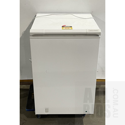 Fisher and Paykel 164L Chest Freezer, Model H160