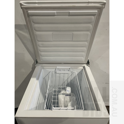 Fisher and Paykel 164L Chest Freezer, Model H160