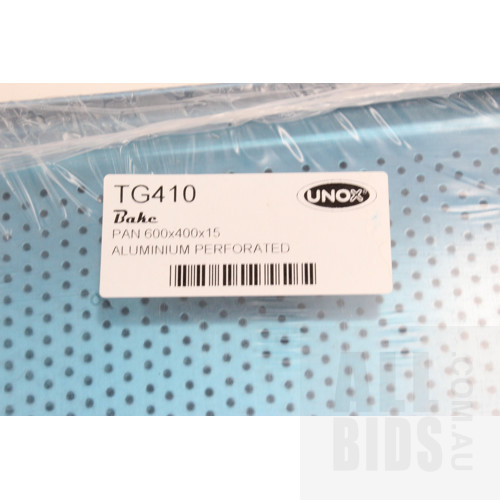 Unox 600mm Perforated Aluminium Baking Trays - Lot of Four - Brand New