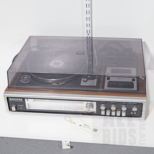 Silver 4-Band FM Stereo Receiver, Turntable and Cassette Deck