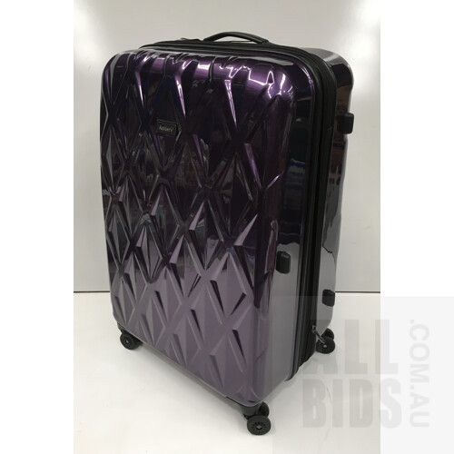 Antler Avanti CX 4W Large Classic Expanding Spinner Suitcase