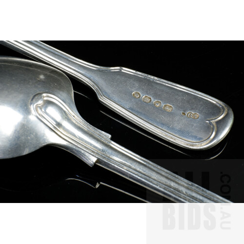 Pair of Victorian Fiddle and Thread Spoons, London, Chawner & Co, 1855, 125g