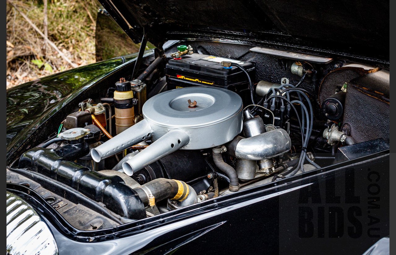 1/1966 Daimler 2.5 Litre 4d Sedan Black 2.5L V8