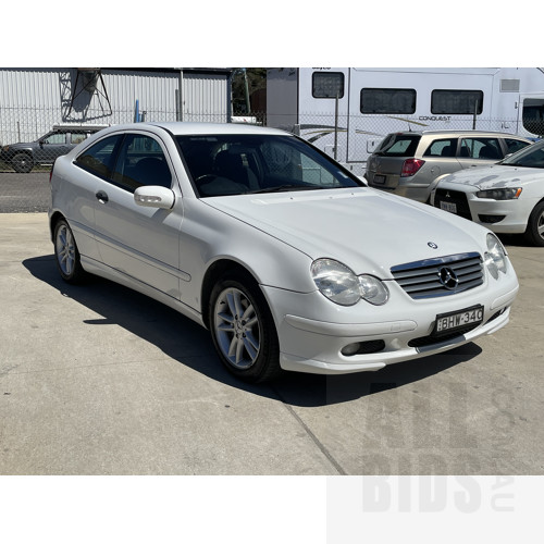 82002 Mercedes Benz C180 Kompressor Lot 1273401 Carbids