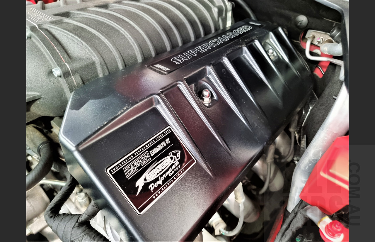8/2016 Holden HSV Clubsport R8 GEN F2 SV Black 263/350 MY16 4d Sedan Sting Red 6.2L V8 Supercharged