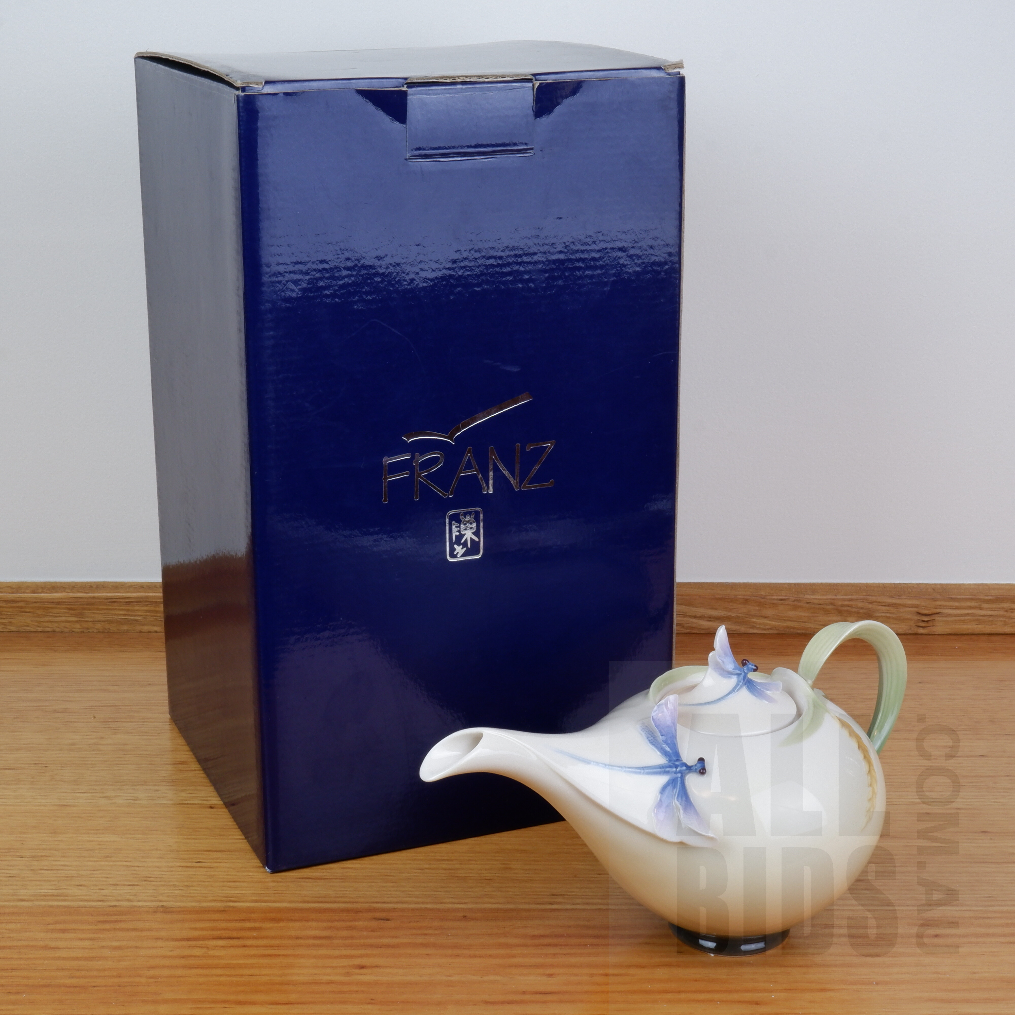 'Boxed Franz Porcelain Dragonfly Teapot'