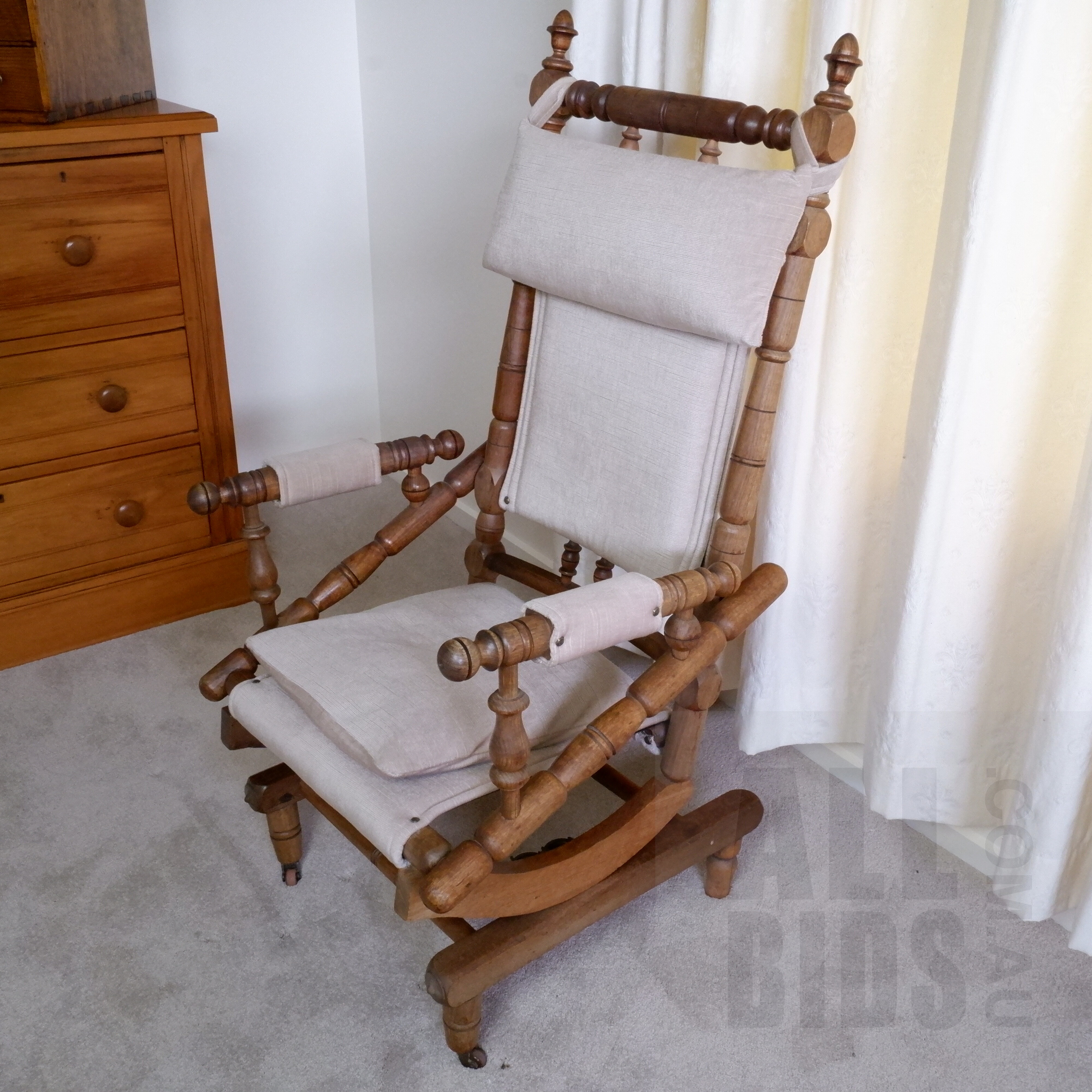 'Antique Dexter Rocking Chair, Early 20th Century'