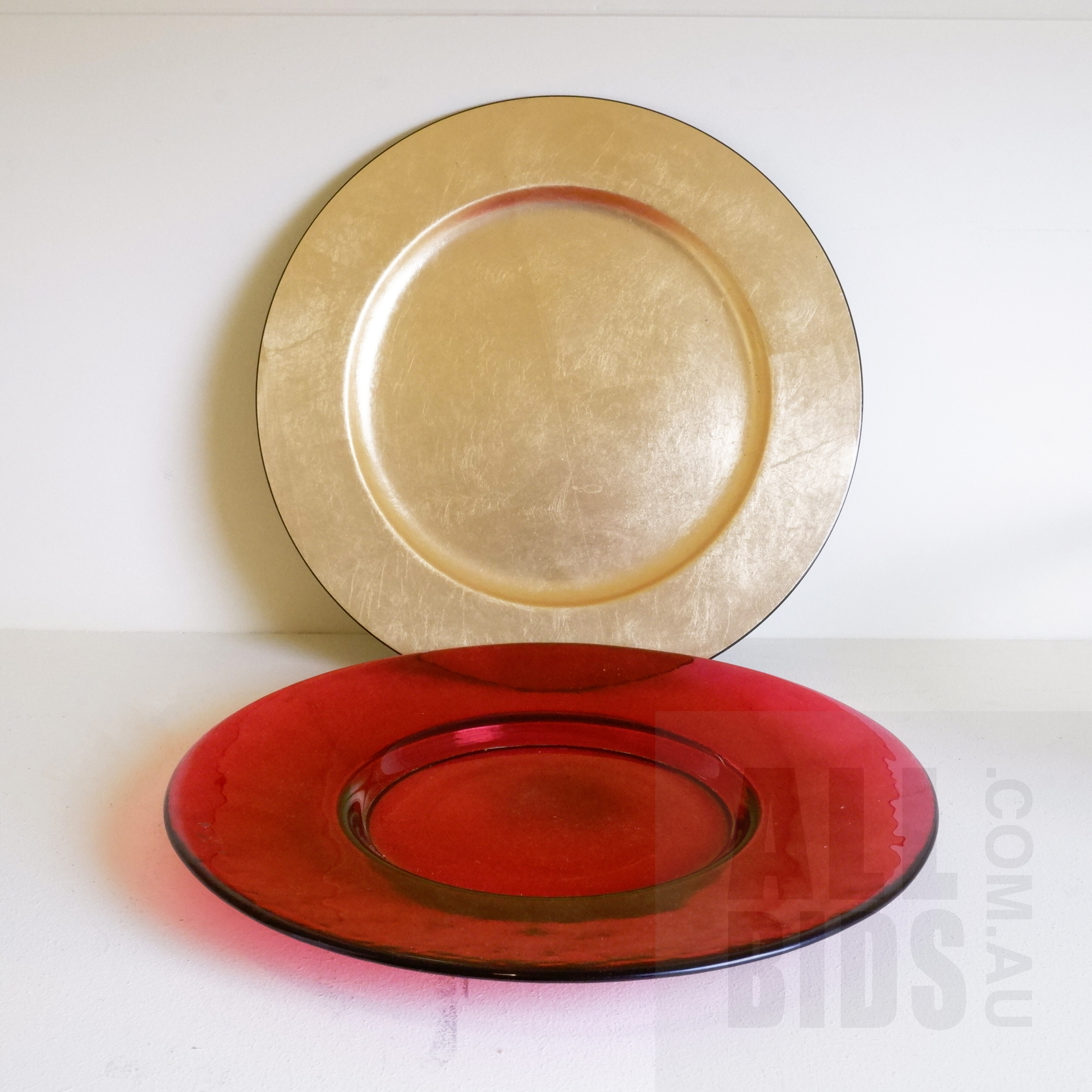 'Ruby Glass Platter and Nancy Calhoun Design Lacquer Ware Platter'