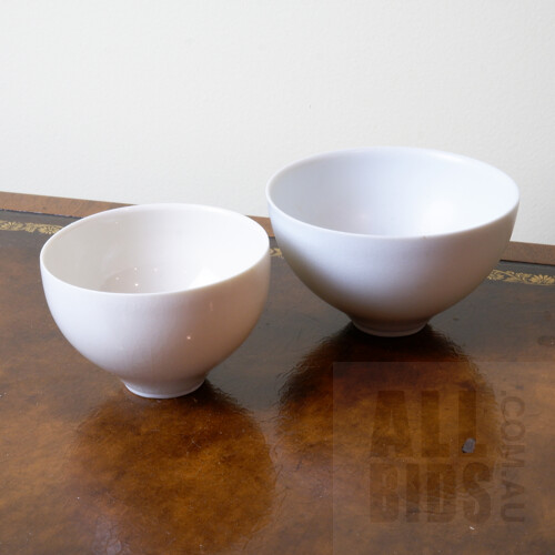 Victor Greenaway (1947-) Two Graduating Porcelain Bowls