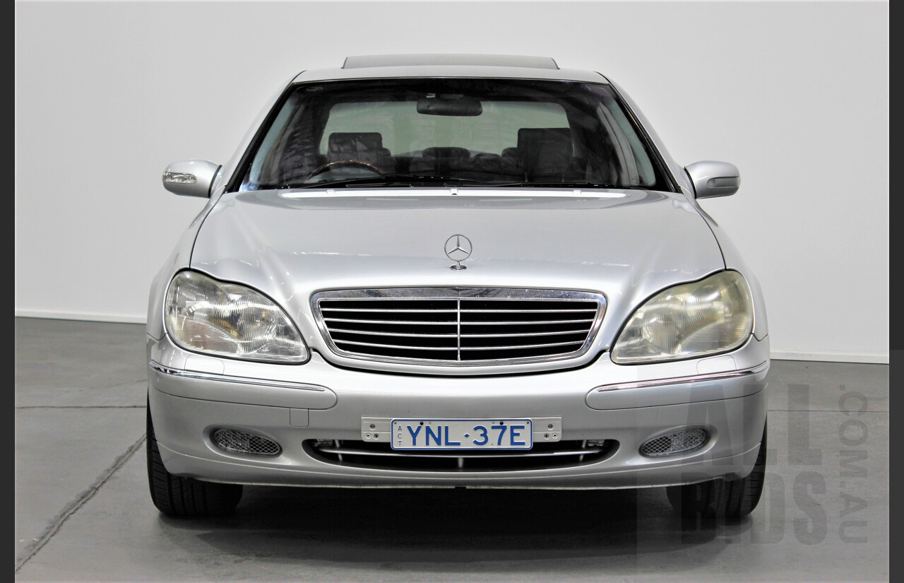 1/2000 Mercedes-Benz S430 W220 4d Sedan Silver 4.3L V8