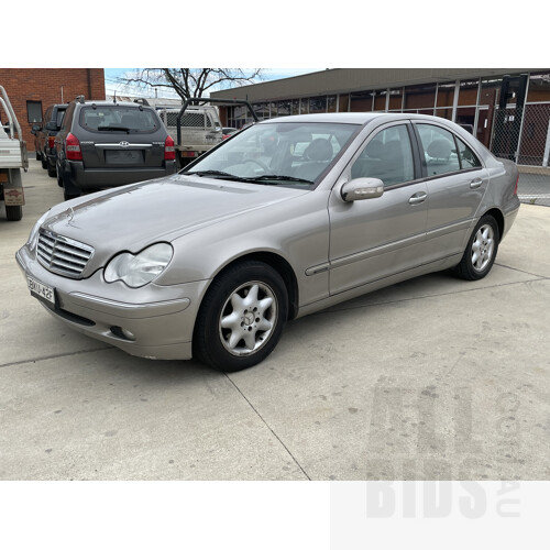 82003 Mercedes Benz C180 Kompressor Lot 1284695 Carbids