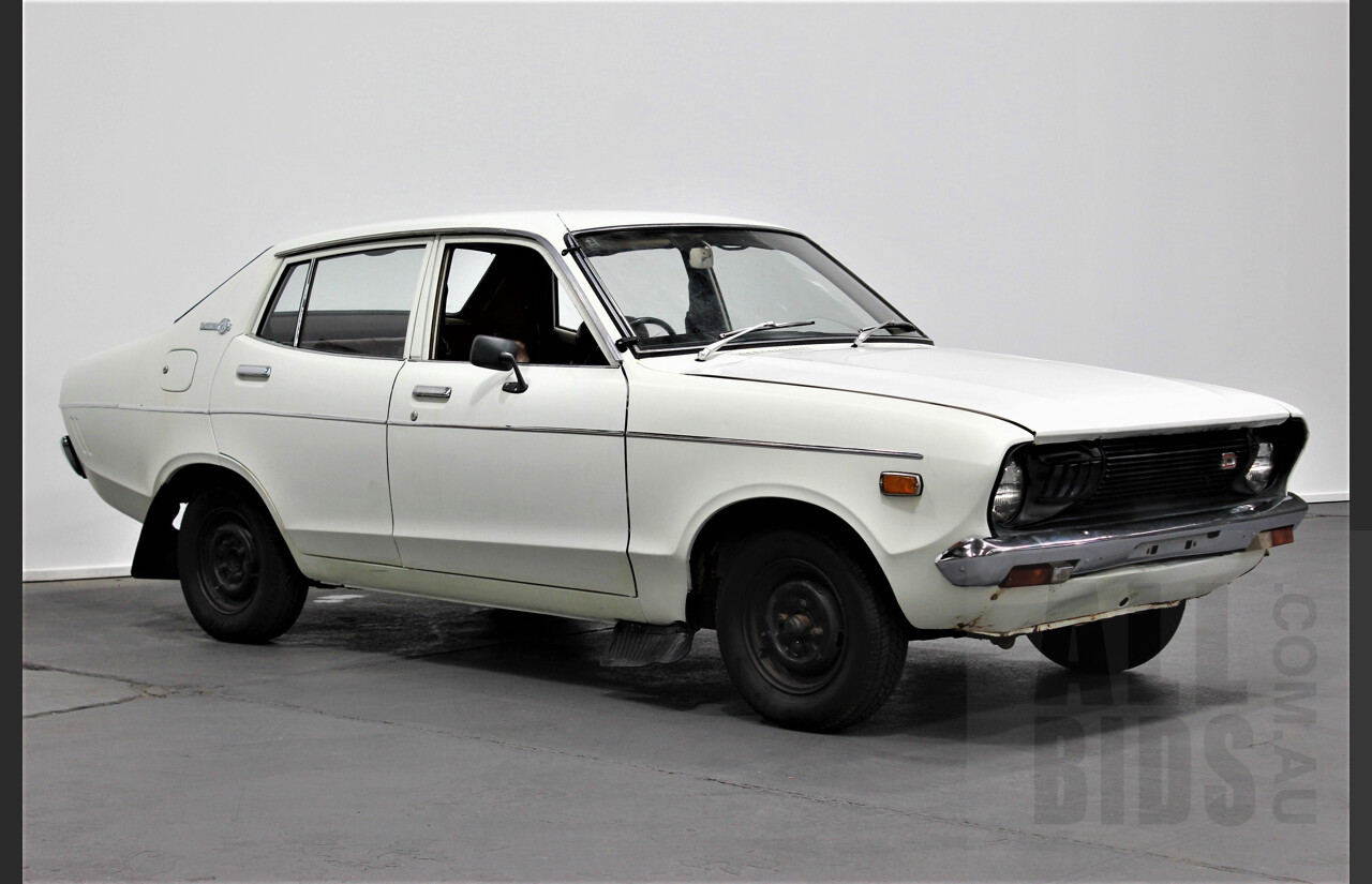 datsun 120y white