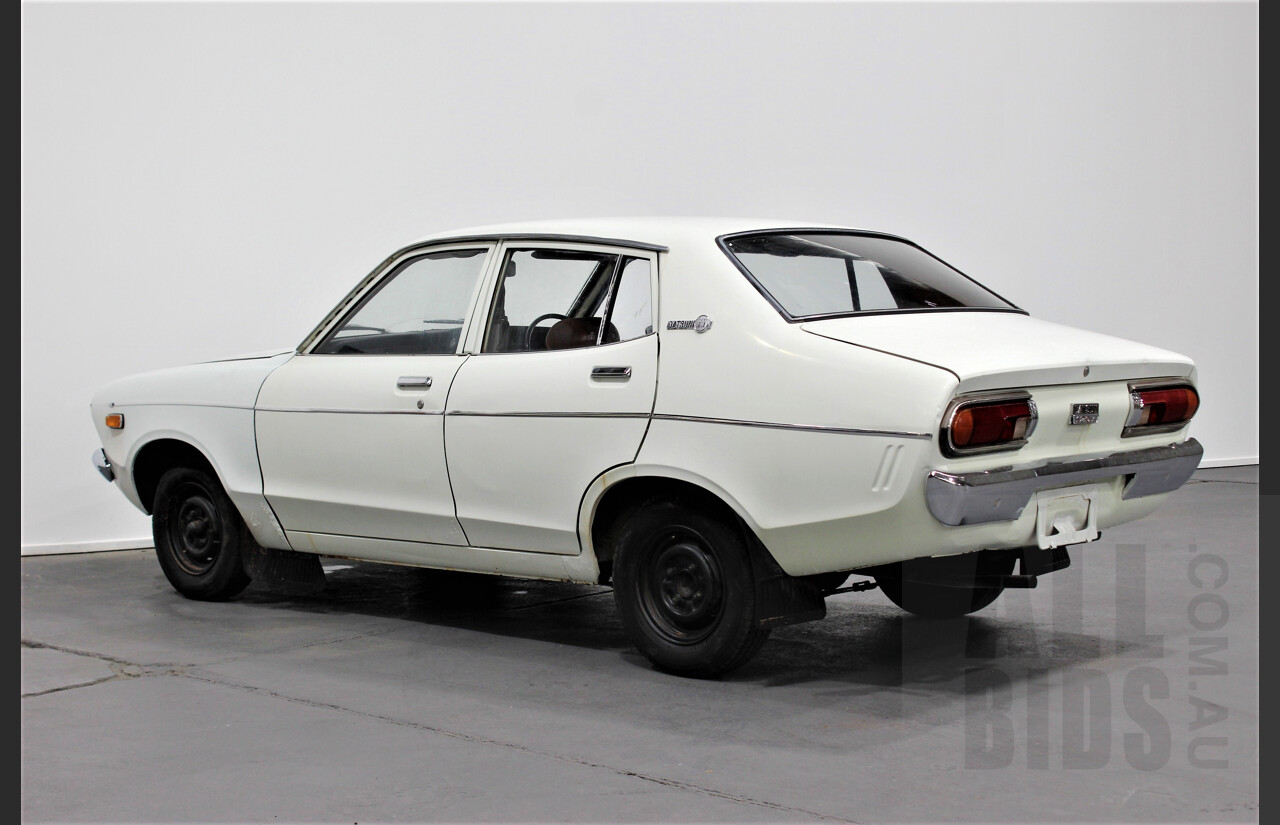 datsun 120y white