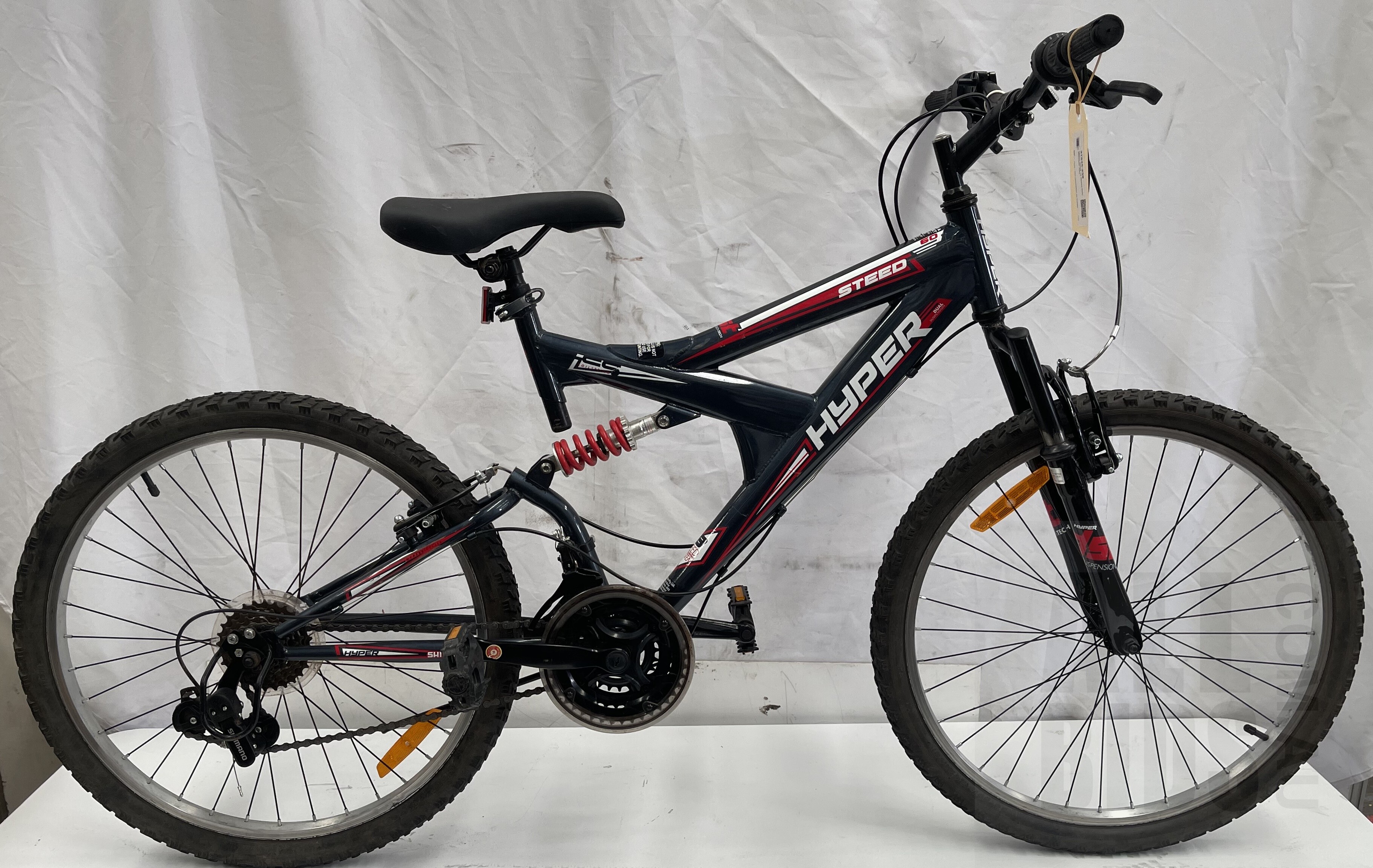 hyper steed mountain bike price