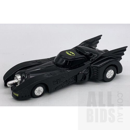 1989 ERTL Batman Die-Cast Batmobile - Lot 1320092 | ALLBIDS