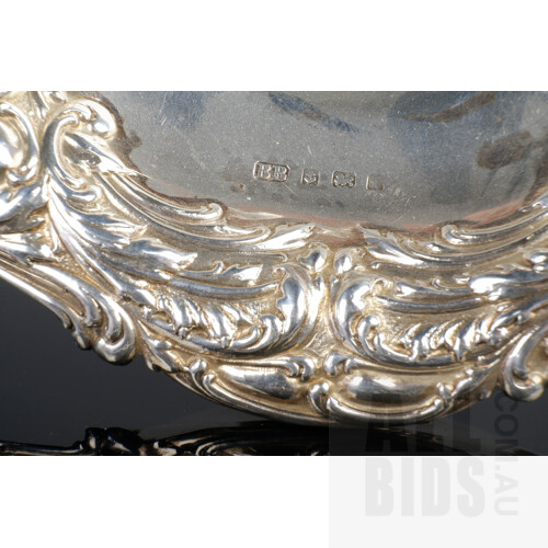 Edwardian Heavily Repousse Sterling Silver Tazza, Birmingham, Barker Brothers, 1908, 184g