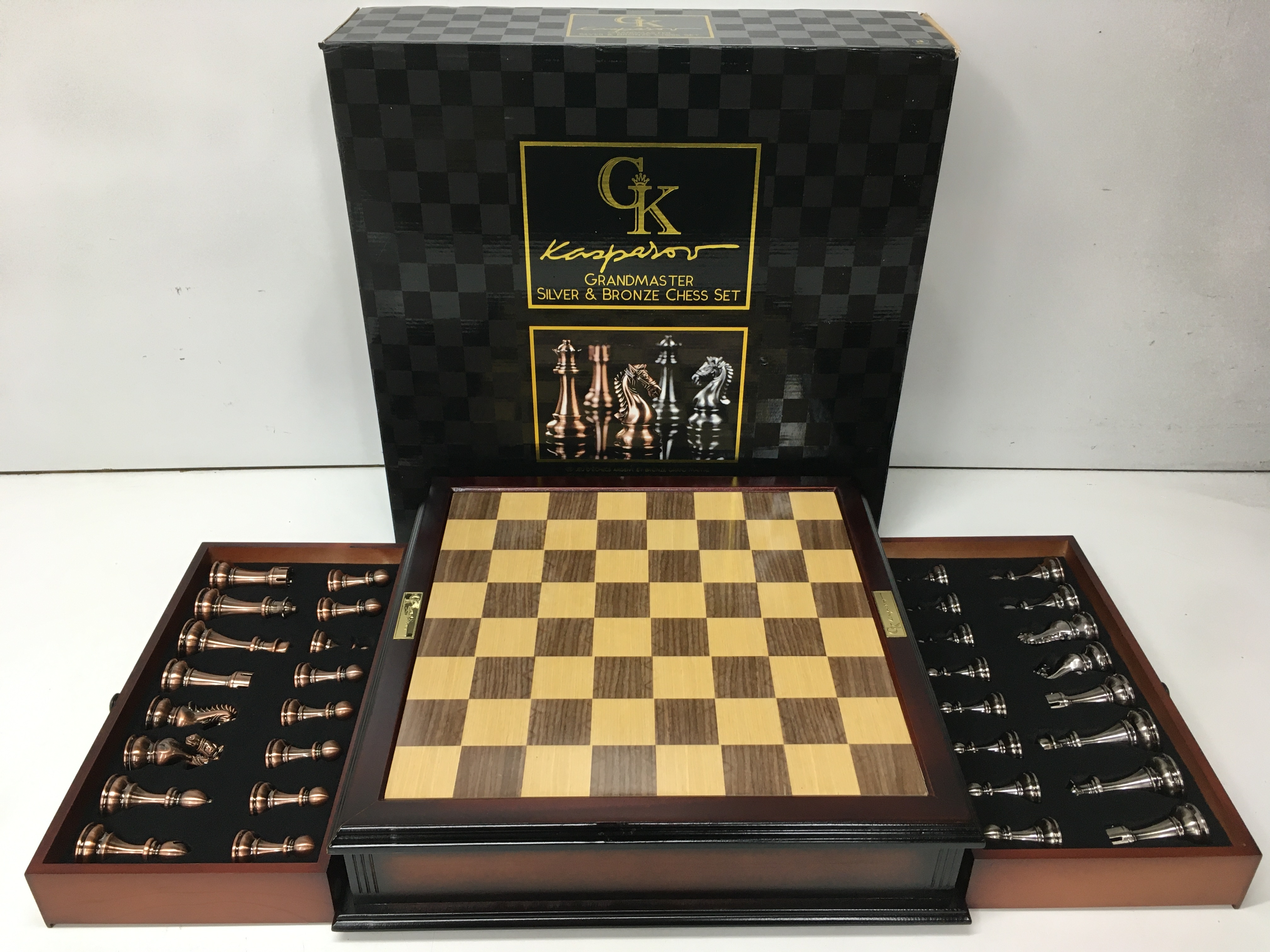 New Kasparov Grandmaster Chess Set Silver and Bronze Collectors Luxury  Edition