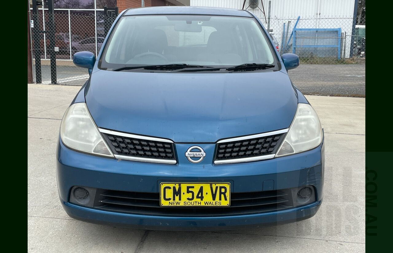 2007 tiida 5d