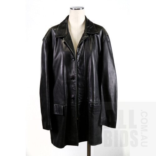 Vintage Hugo Boss Leather Jacket - Lot 1372370 | ALLBIDS