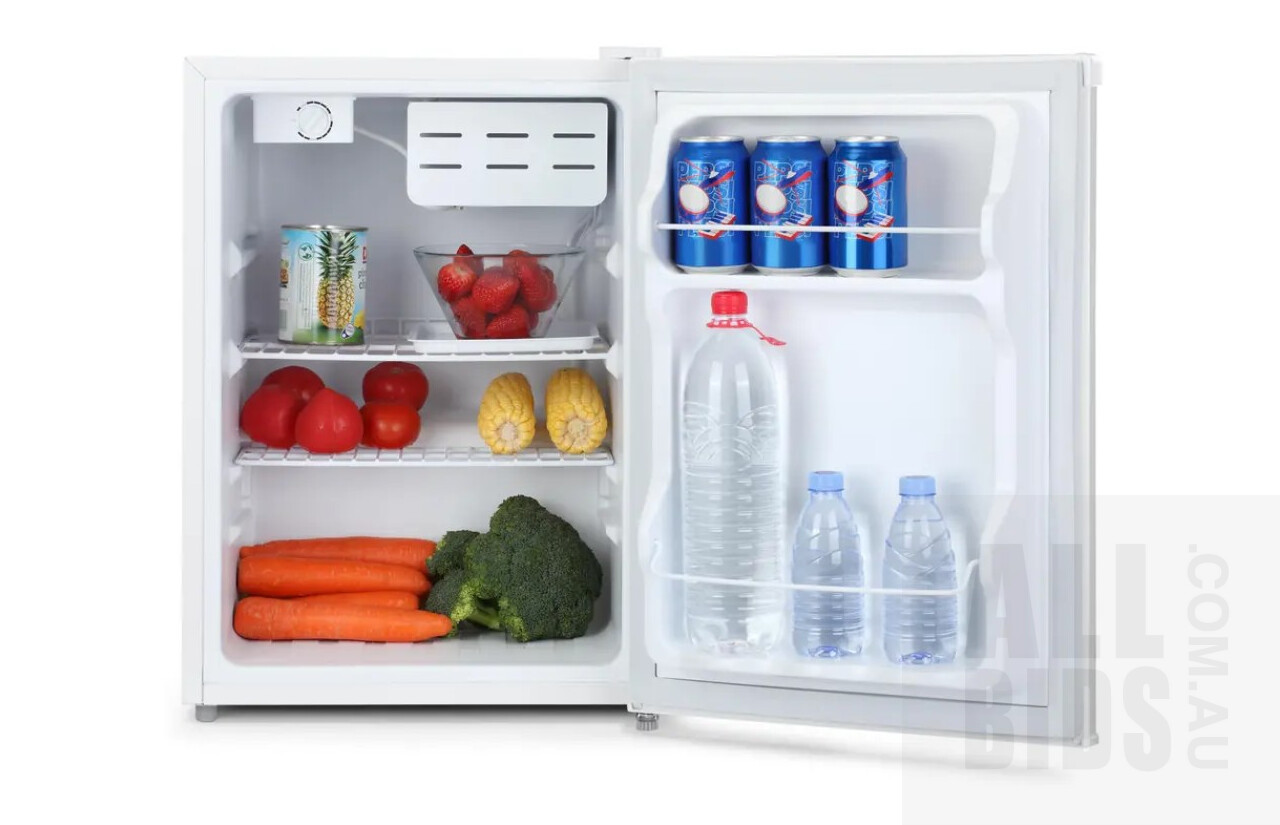 kogan 65l bar fridge