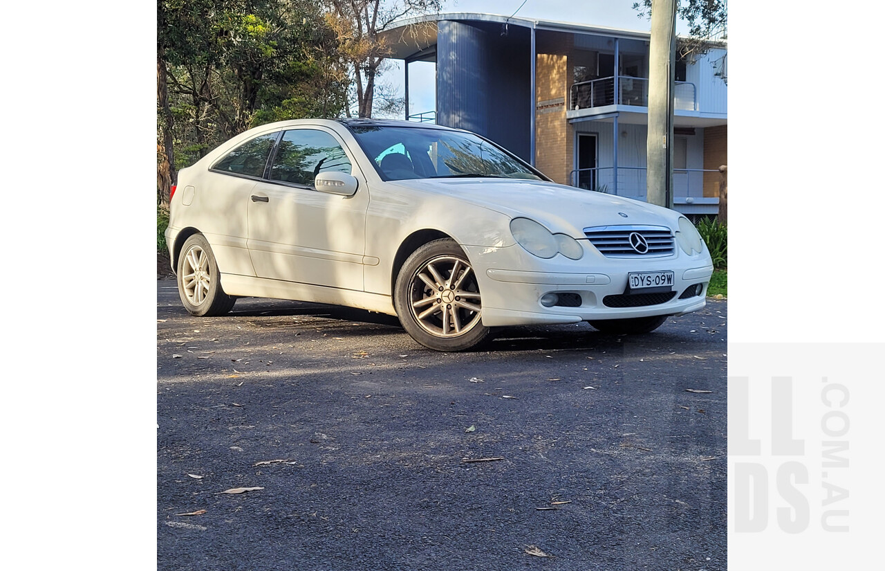 52002 Mercedes Benz C180 Cl203 Lot 1375210 Carbids