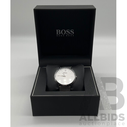 Hugo Boss (1513650) Essential Silver - Lot 1398618 | ALLBIDS